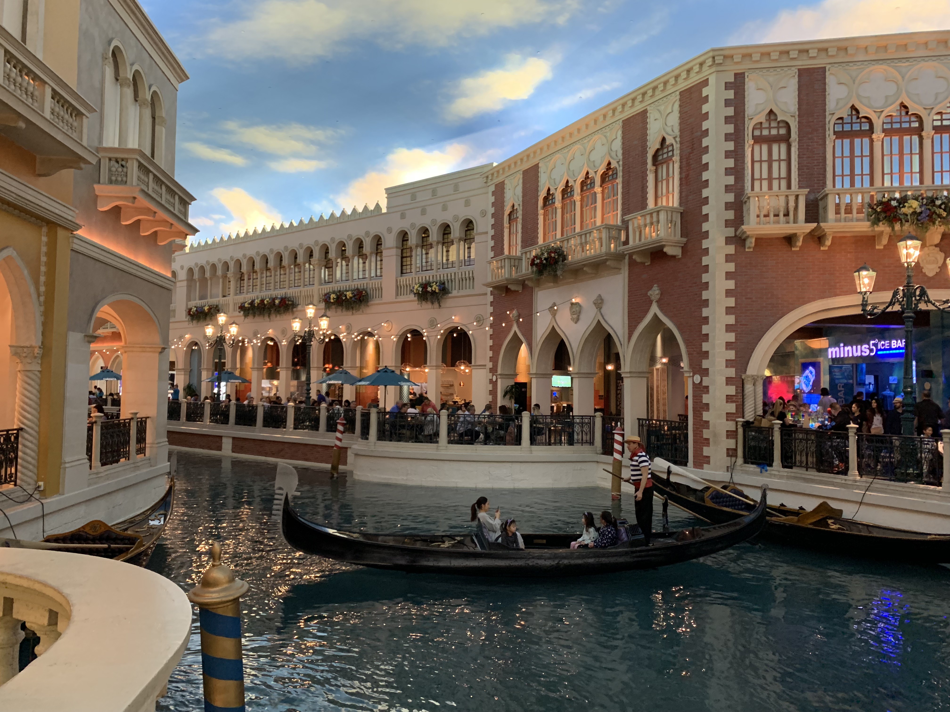 US Nevada Las Vegas canal boat