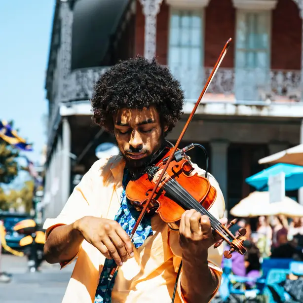 USA louisiana New Orleans violinist unsplash