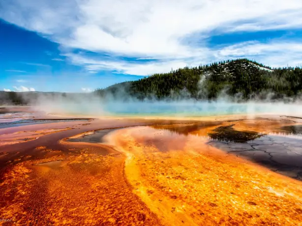 USA Wyoming Yellowstone Nationalpark heiße Quelle