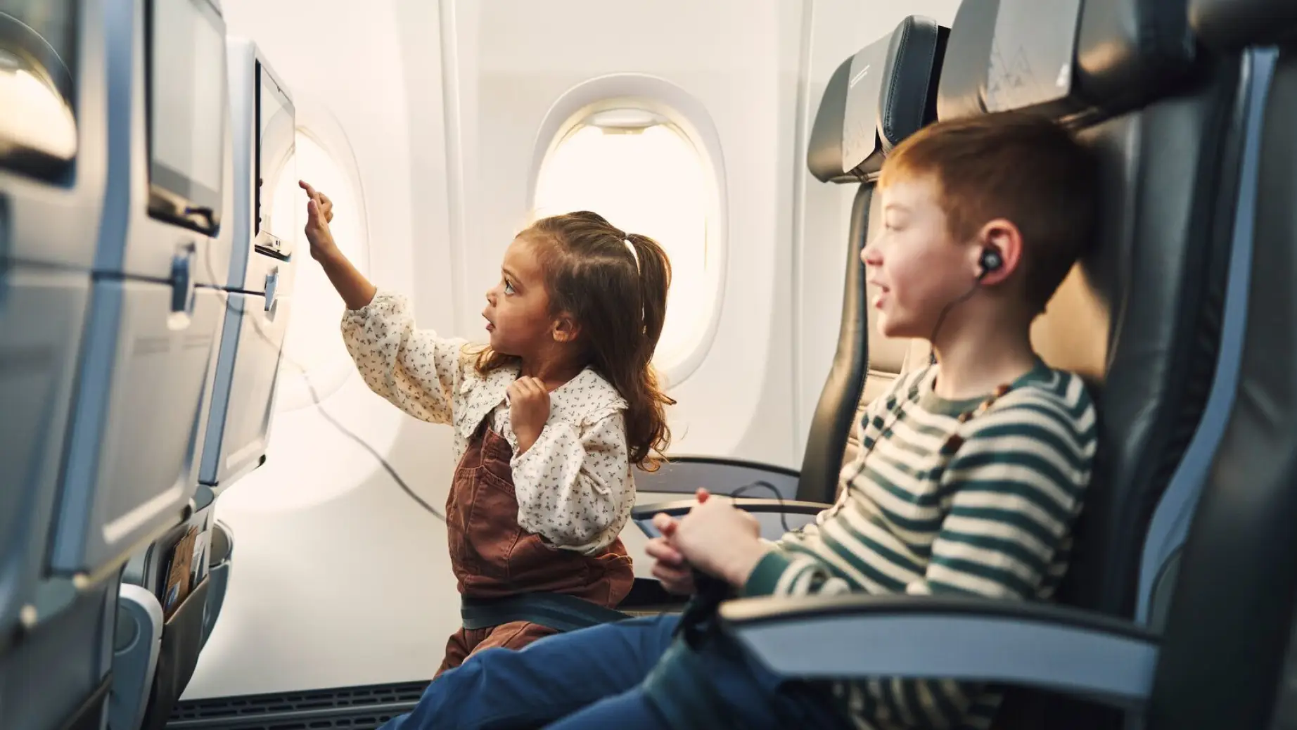 Icelandair flight Onboard service Passengers Children family