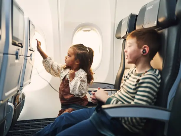 Icelandair flight Onboard service Passengers Children family