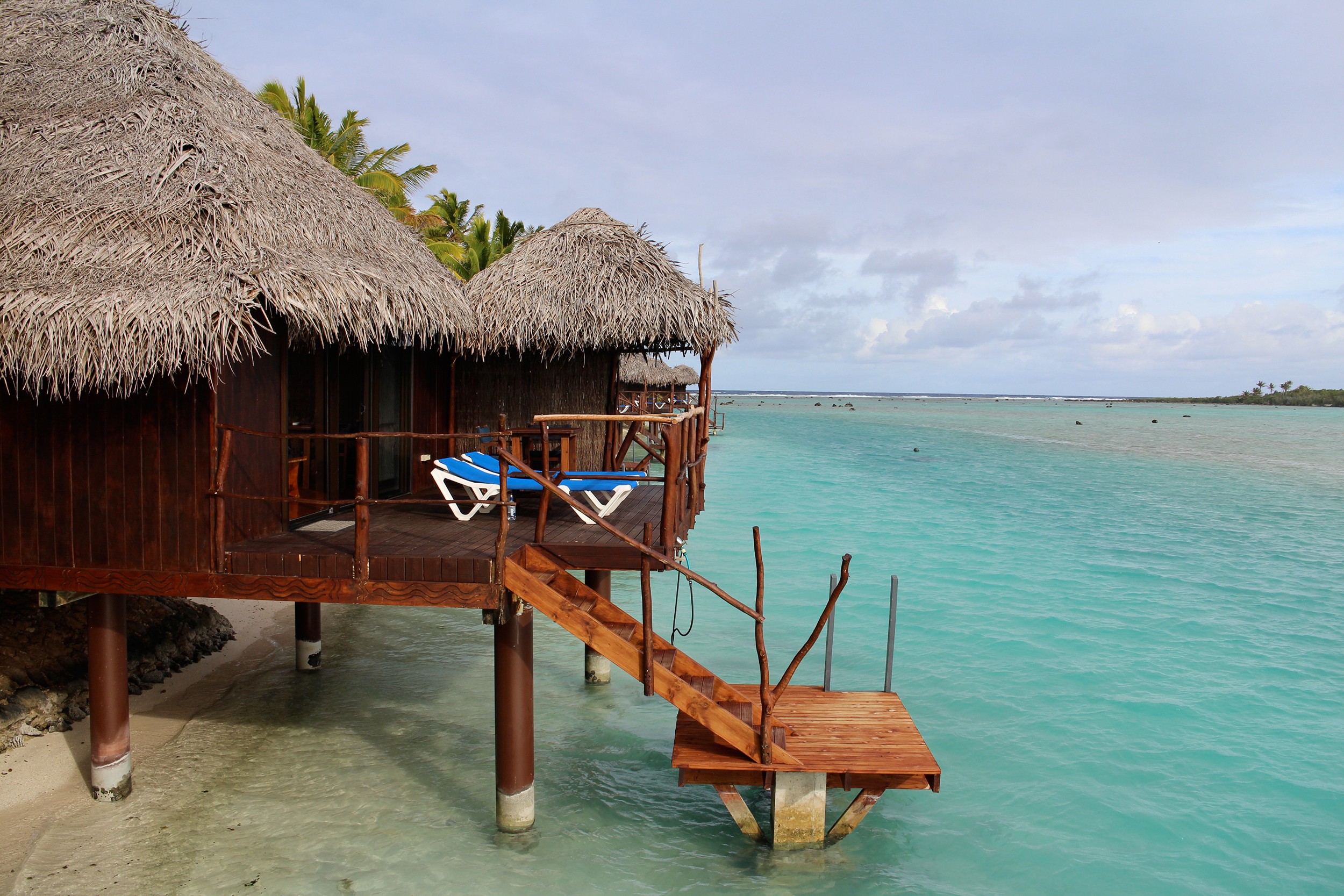 Cookeilanden Aitutaki Lagoon Resort bungalows