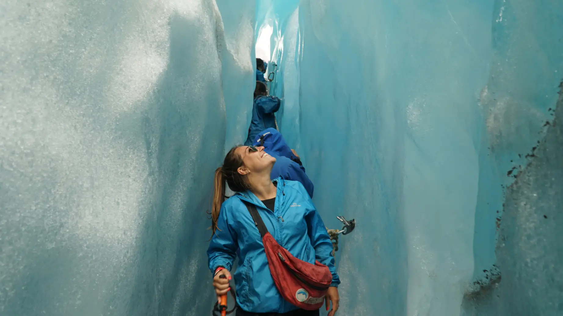 Travel advisor Simone on a hike between the glaciers