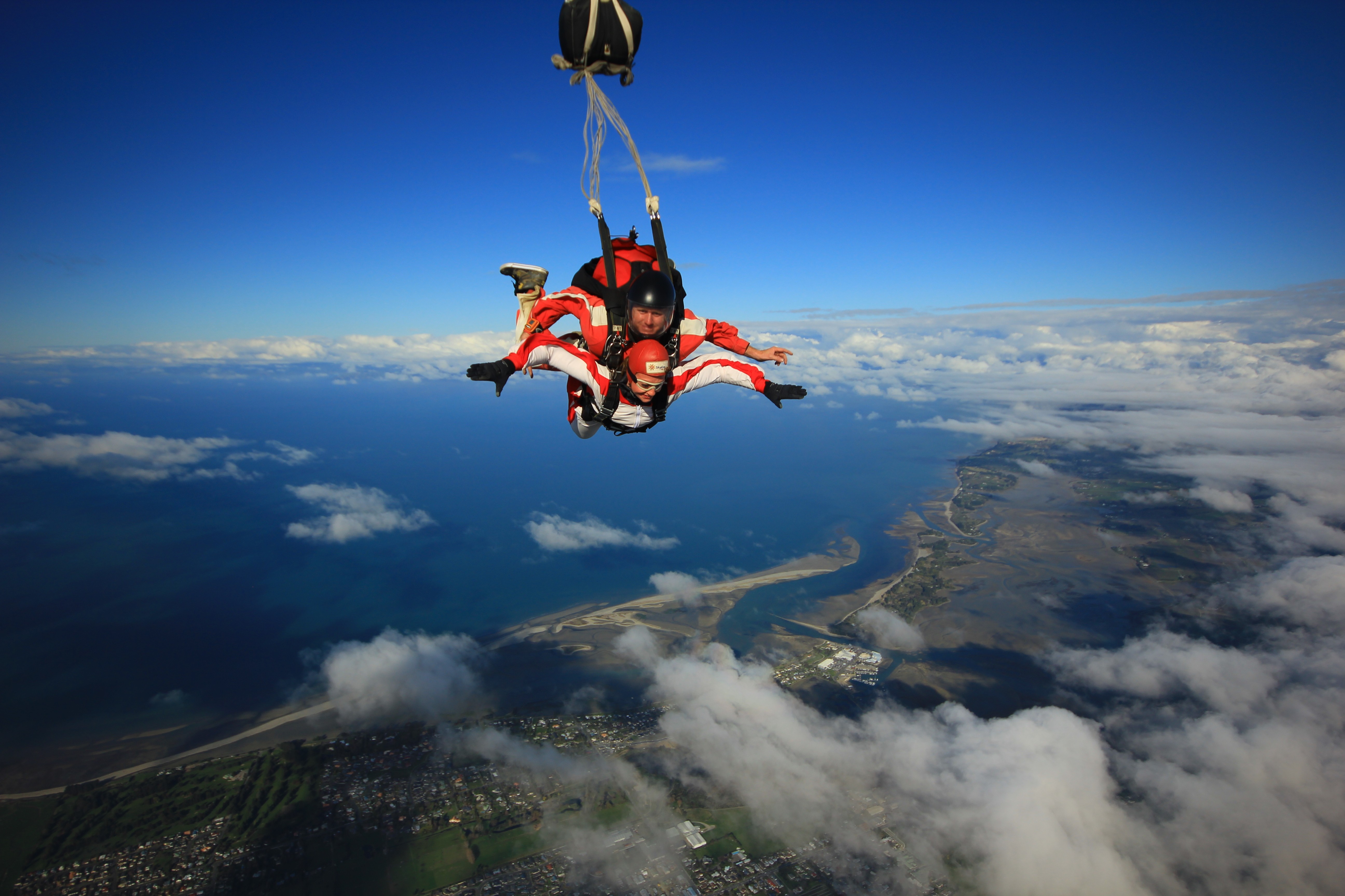 Tandem-Fallschirmsprung über Neuseeland