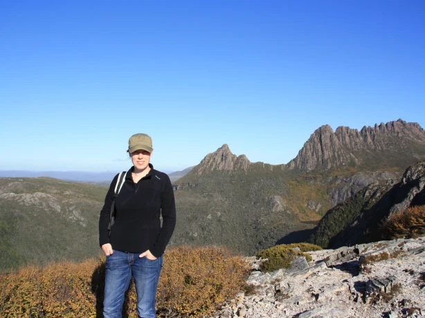 Nicole au cradle mountain