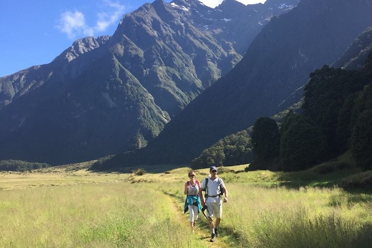 5 Travel Essence Reiservaring Paulien Norbert Nieuw Zeeland Wilkin Jet Helicopters Hike