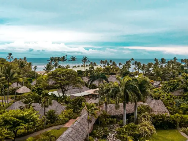 overview of Fiji Island houses and huts