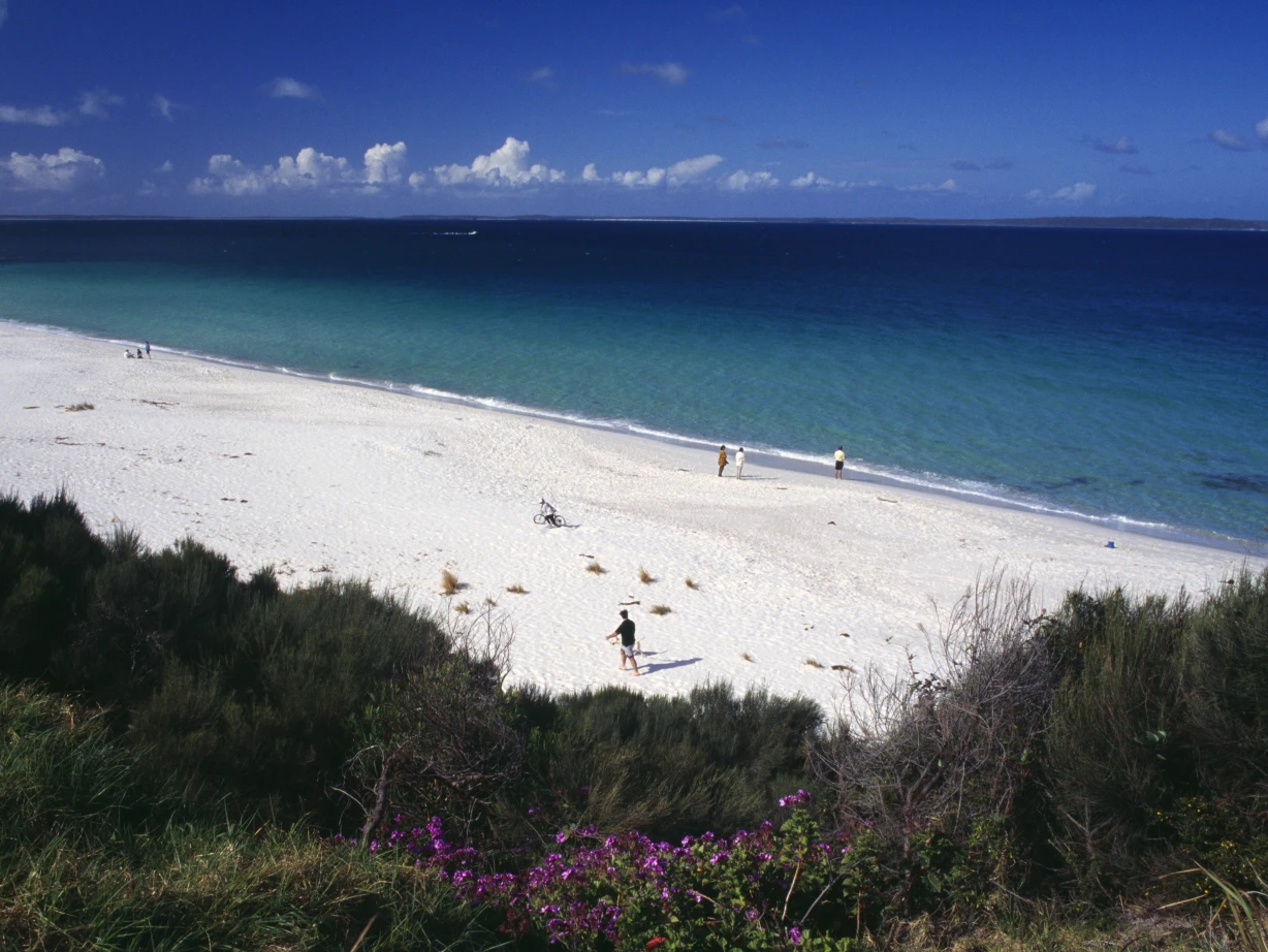 Aus nsw Hyams Beach Jervis Bay Shoalhaven credit Tourism Australia