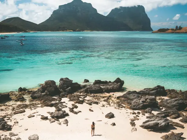 Aus nsw Lord Howe Island lagoon credit Tourism Australia