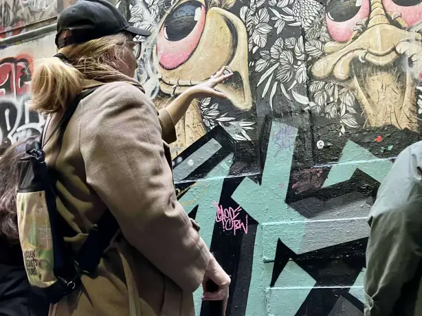 AU Melbourne Streetart Tour by Travel Essence