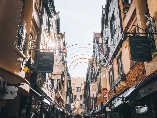 AUS WA Perth London Court bella foster unsplash