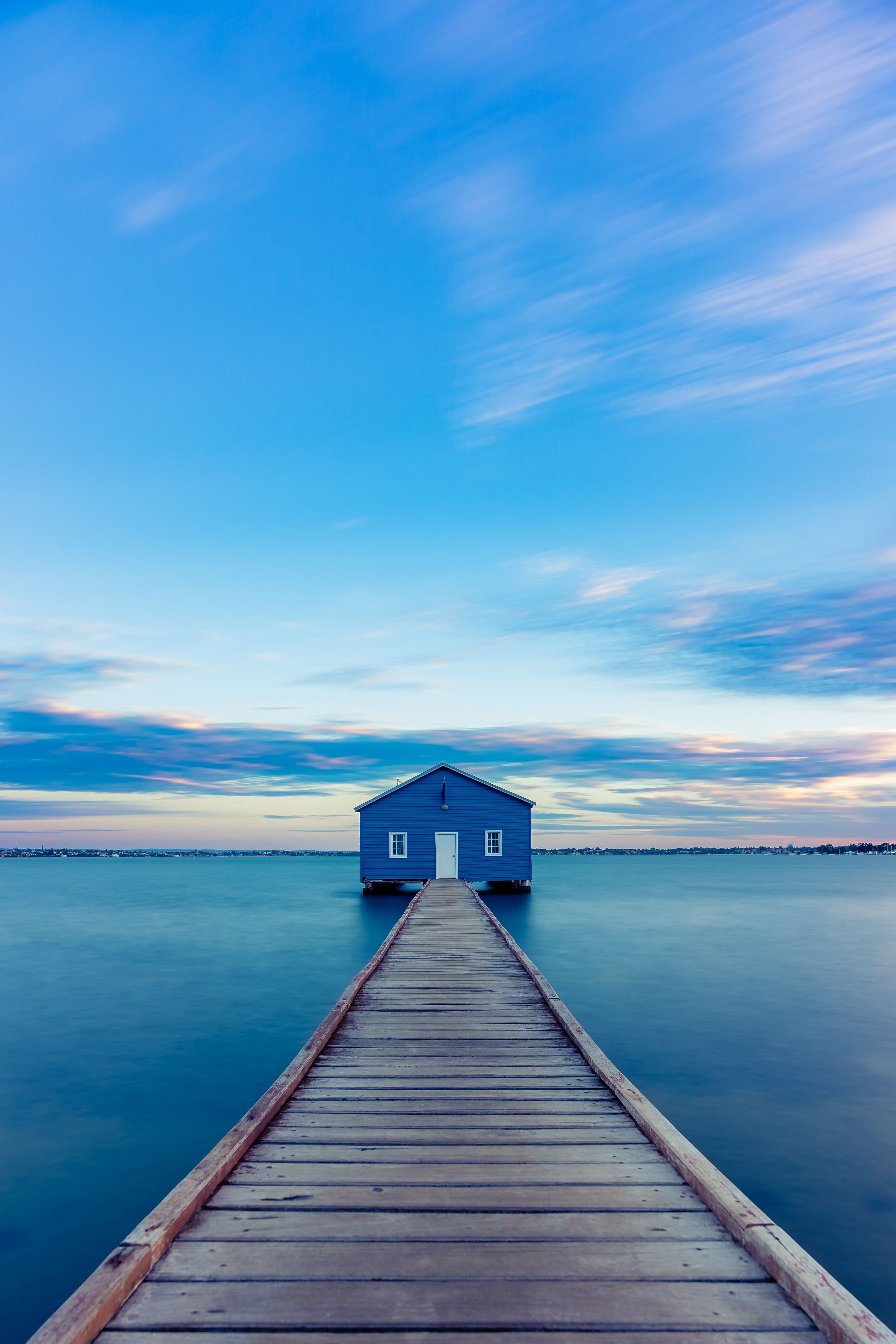 AUS WA Perth boat house2 unsplash
