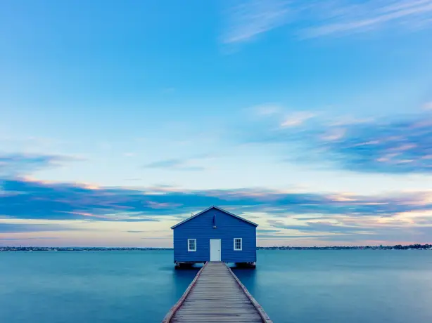 AUS WA Perth boat house2 unsplash