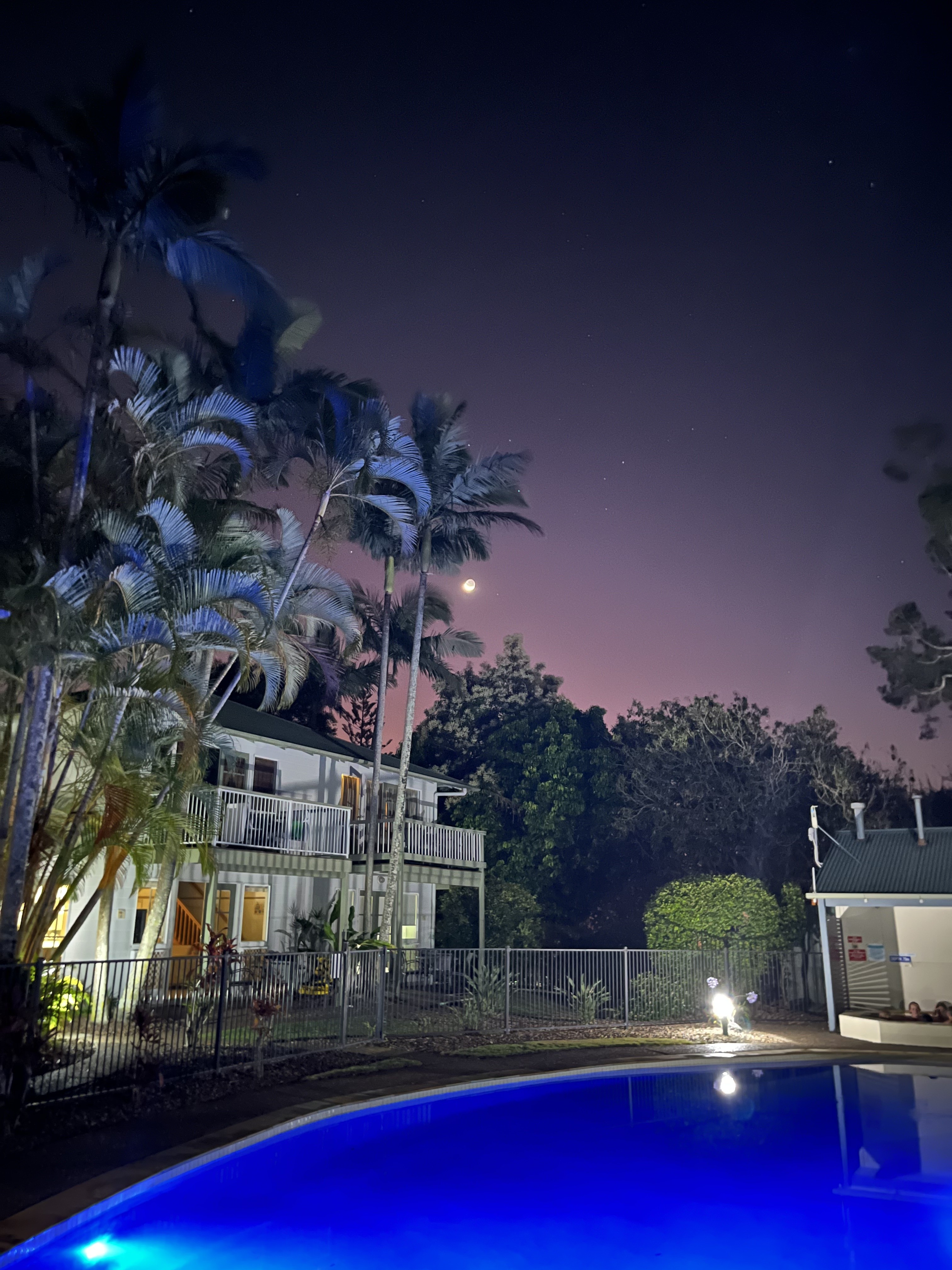 AUS QLD Coral Beach Resort Noosaville Zwijnenburg