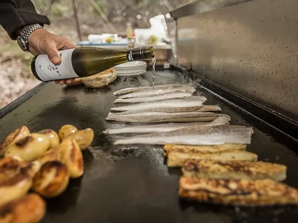 aus kangaroo island seafood BBQ lunch cuisine