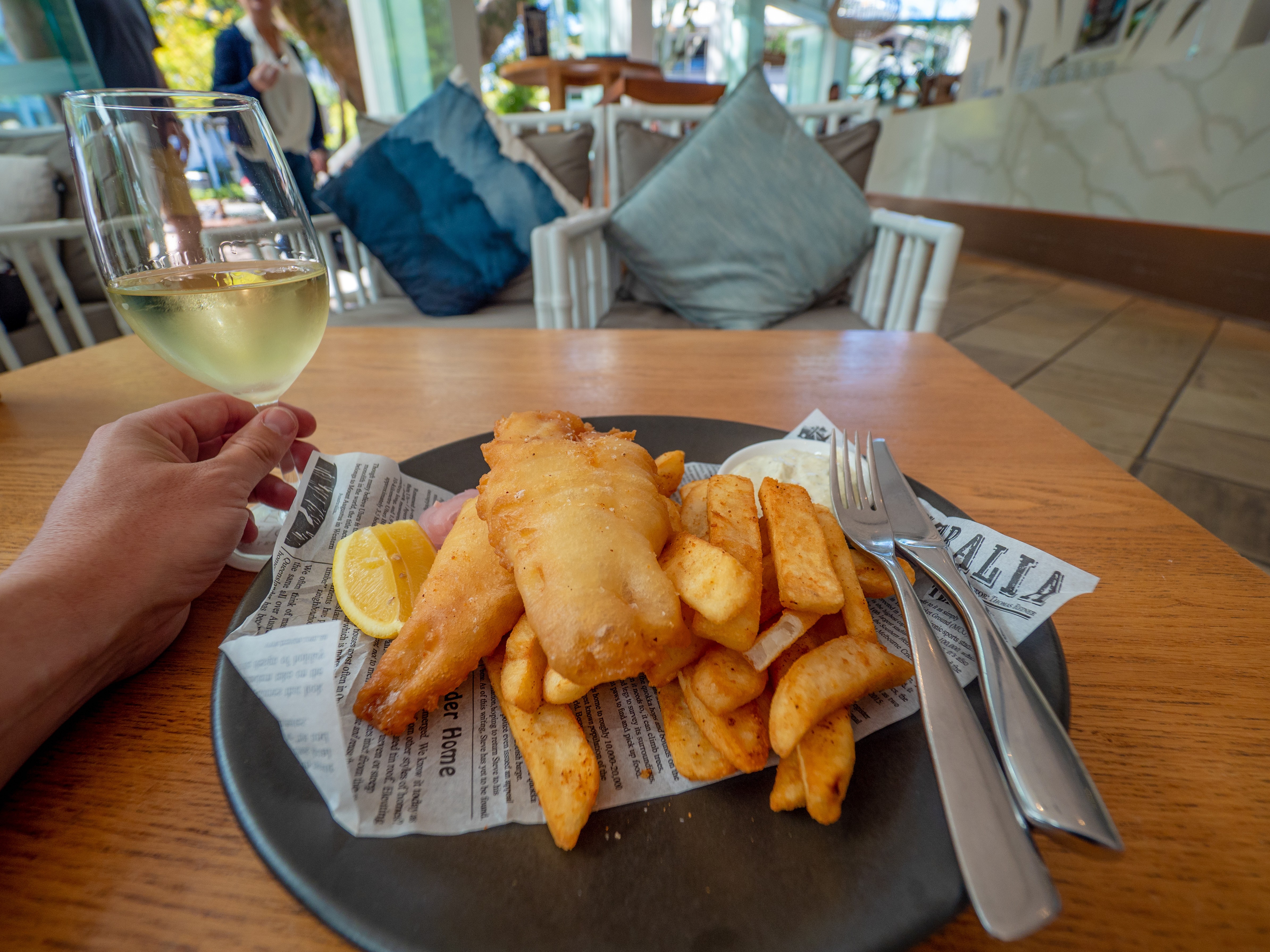 Aus qld fisn chips noosa credit Tourism and Events Queensland