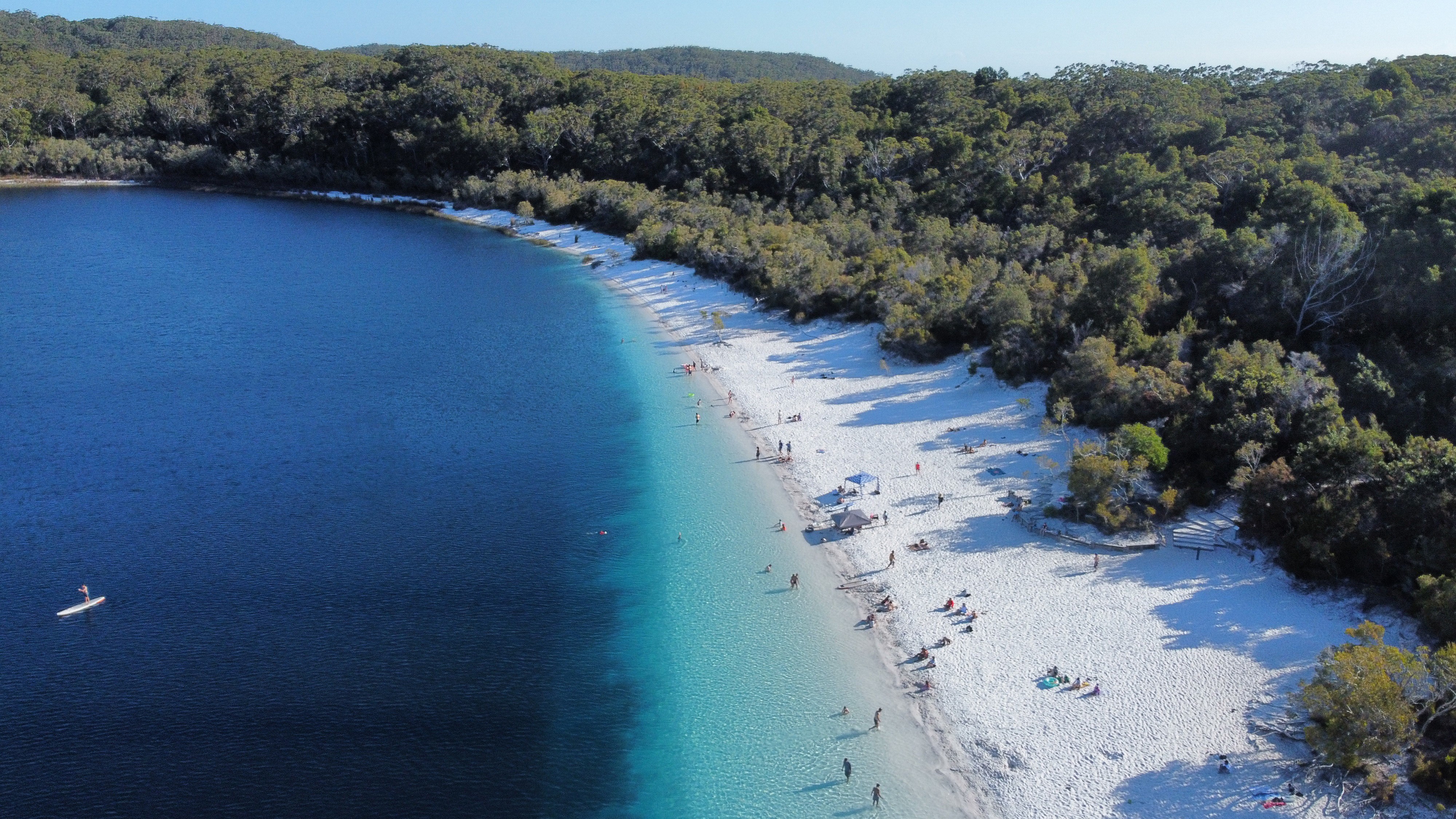 Aus qld fraser island Lake McKenzie