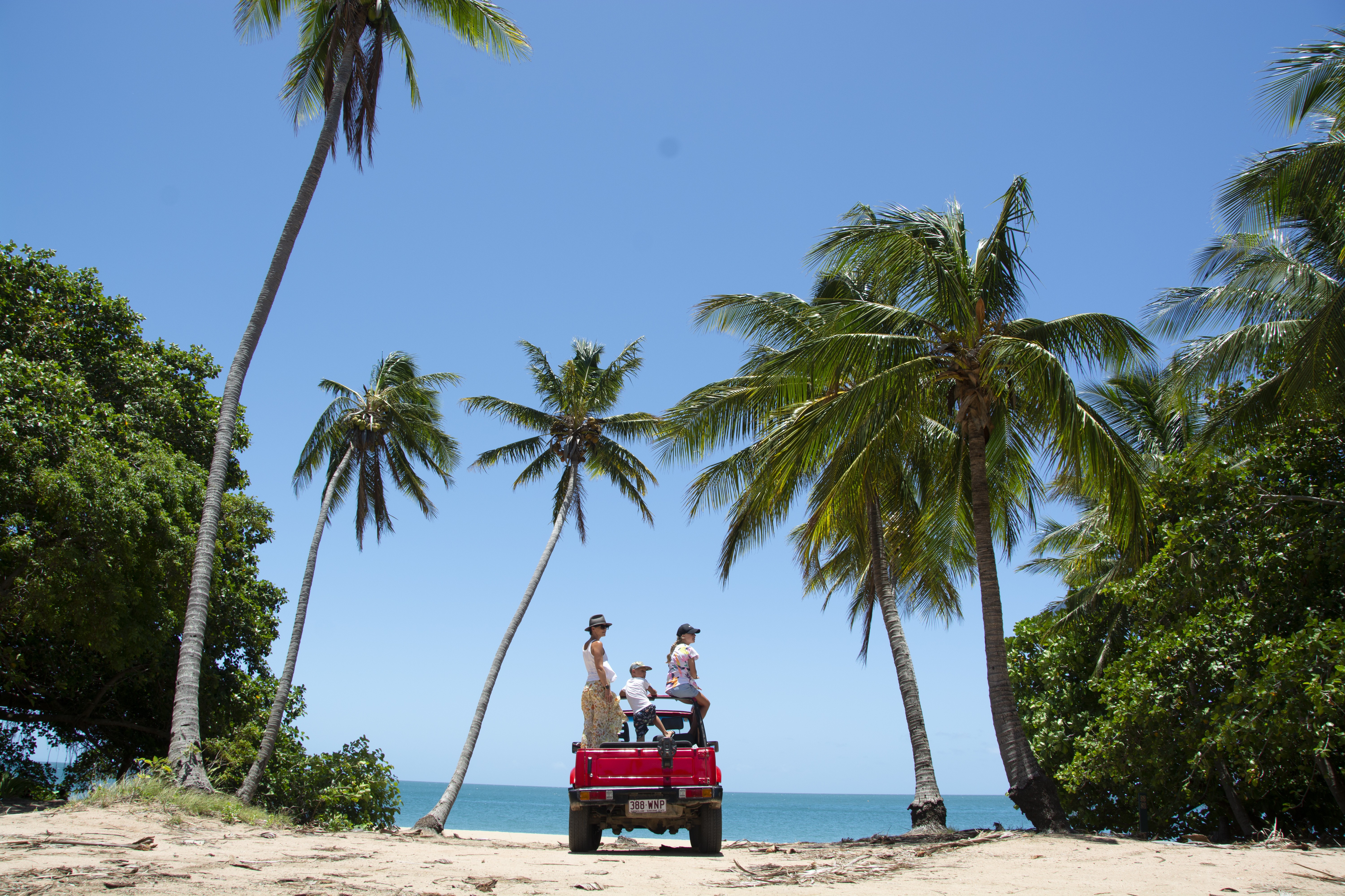 Aus qld magnetic island car credit Tourism and Events Queensland