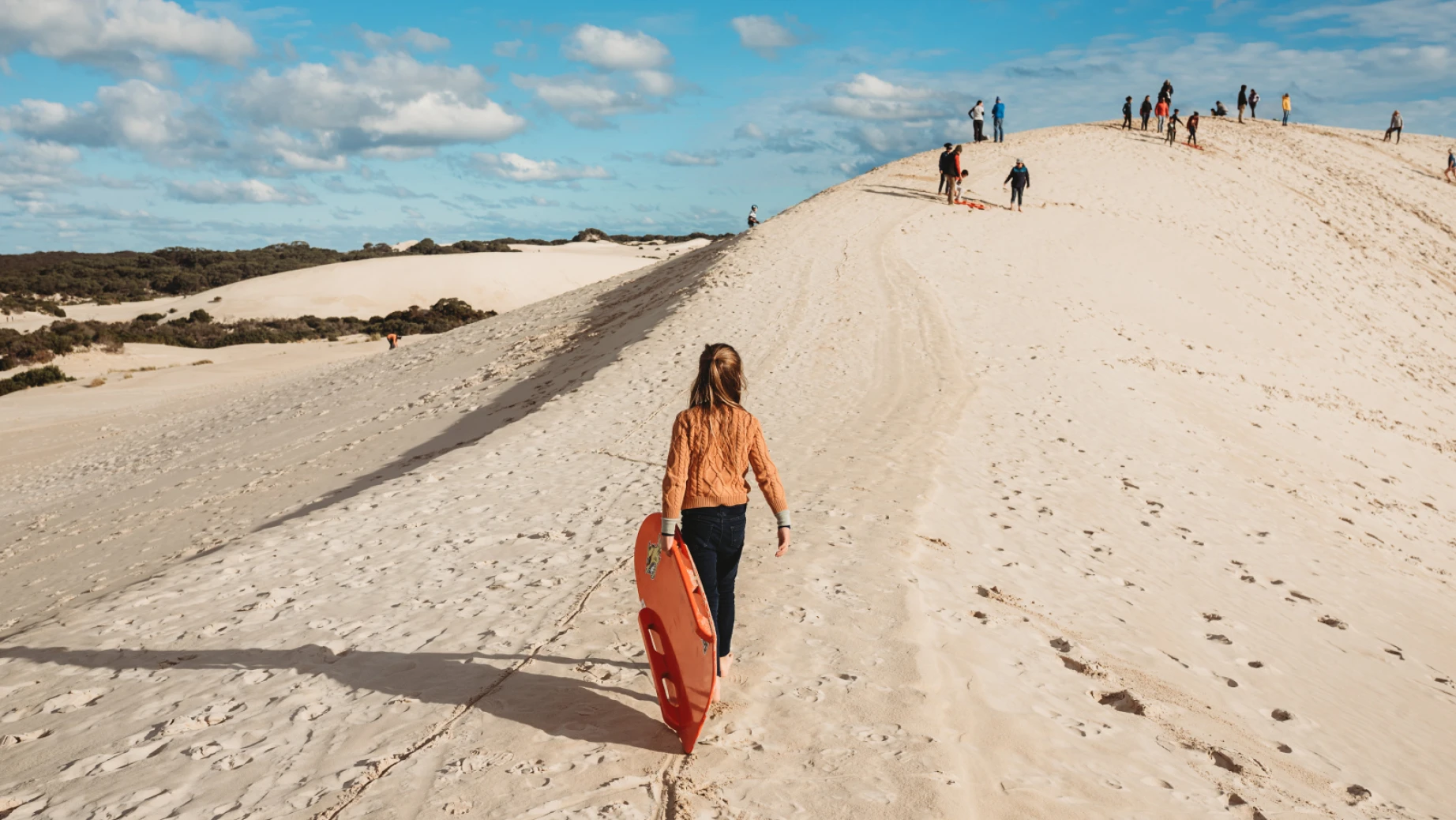 AUS SA Kangaroo Island | Little Sahara sandboarding on sand dunes