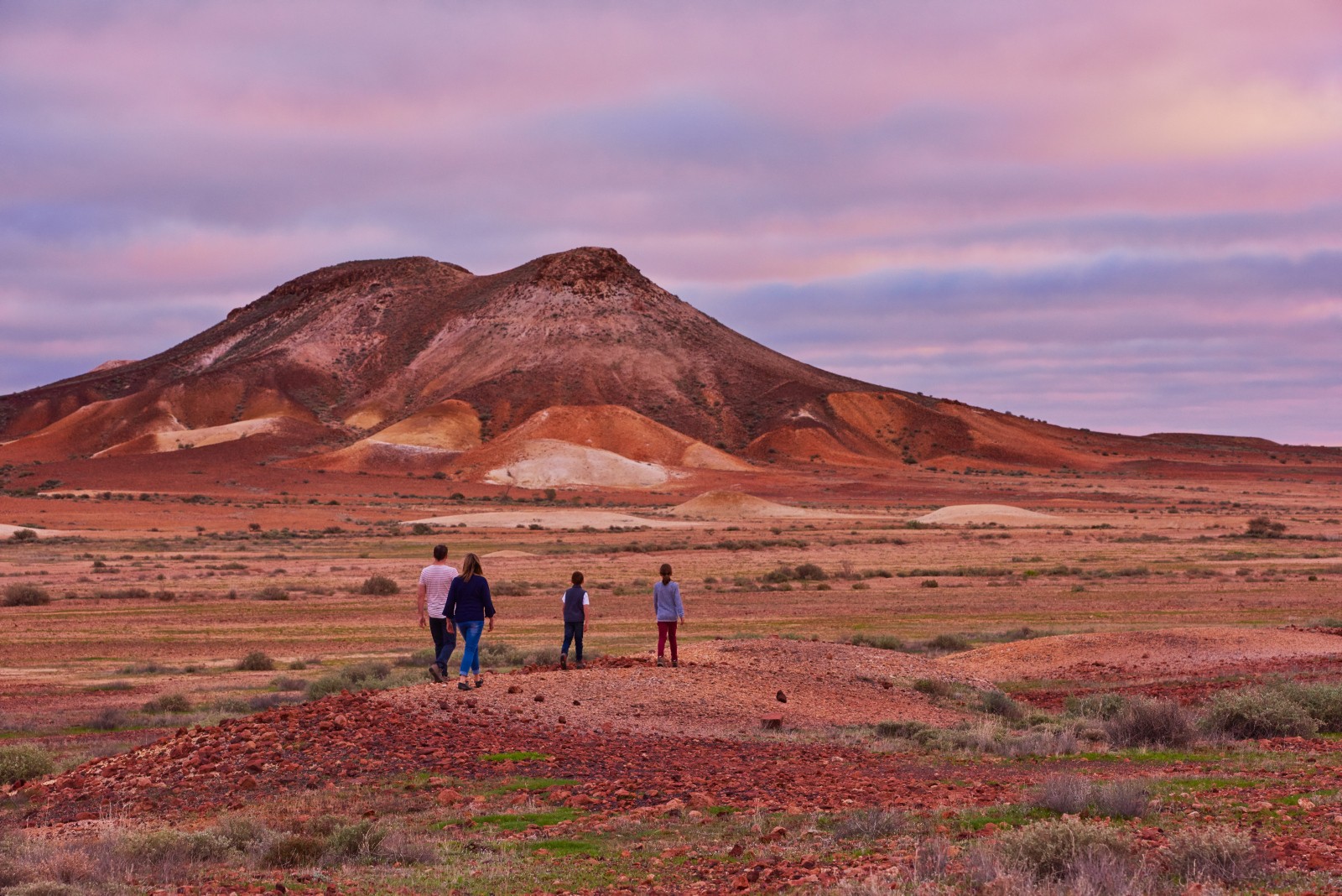 Aus sa coober pedy Kanku Breakaways Conservation Park credit South Australian Tourism Commission