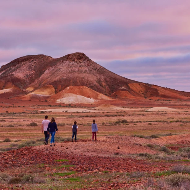 Aus sa coober pedy Kanku Breakaways Conservation Park credit South Australian Tourism Commission