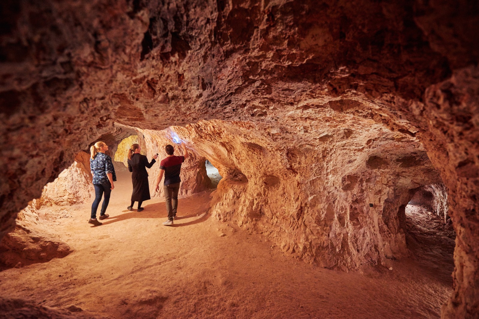 Aus sa coober pedy Umoona Mine Guided Tour credit South Australian Tourism Commission
