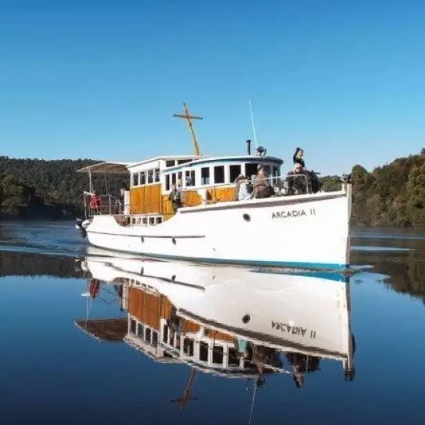 AUS Tasmania Corinna river cruise credits Wilderness Village