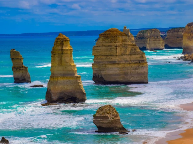 Aus vic 12 apostles great ocean road close up
