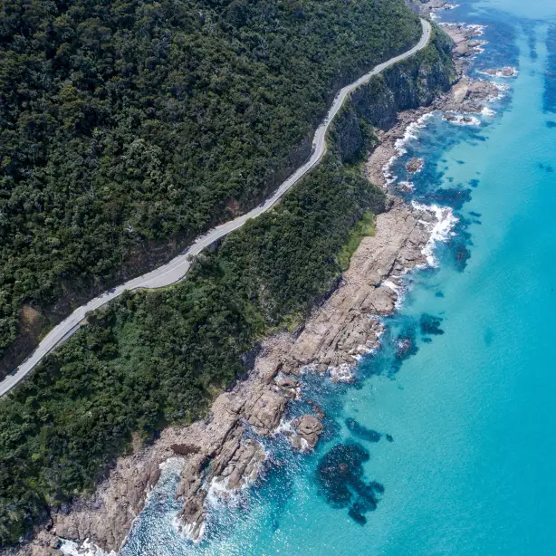 Aus vic great ocean road view ocean credit Tourism Australia