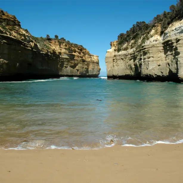 Aus vic great ocean road Loch Ard Gorge 1030x668