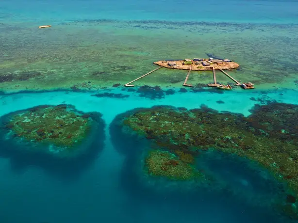 1 Aus wa Abrolhos Islands west of Geraldton credit Tourism Western Australia and credit stevefraserphotography on social media