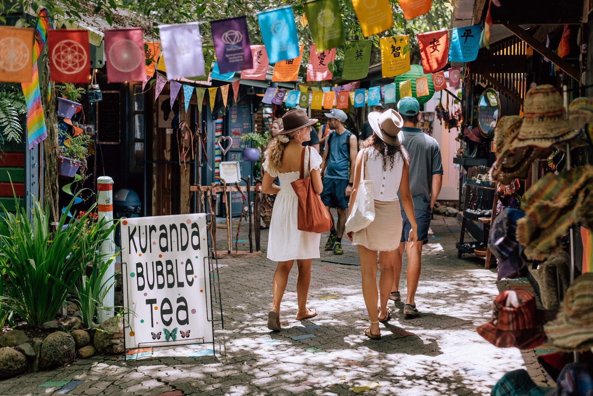 1 Aus qld cairns Kuranda Original Rainforest Markets credit Tourism and Events Queensland Tourism Tropical North Queensland
