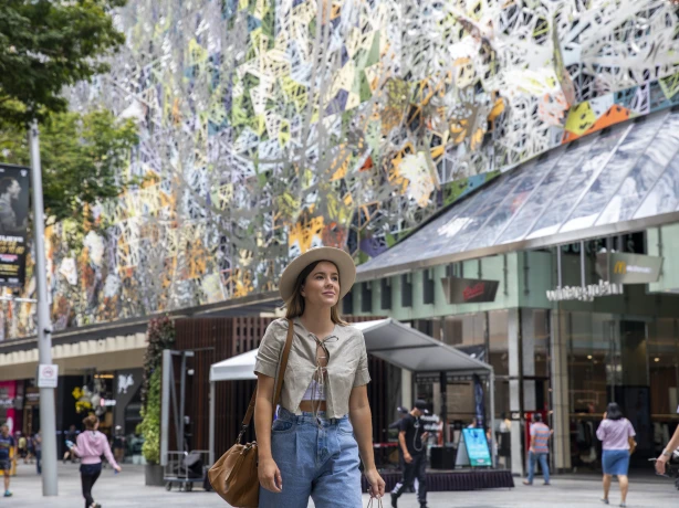 A Us qld brisbane queen street mall credit Tourism and Events Queensland