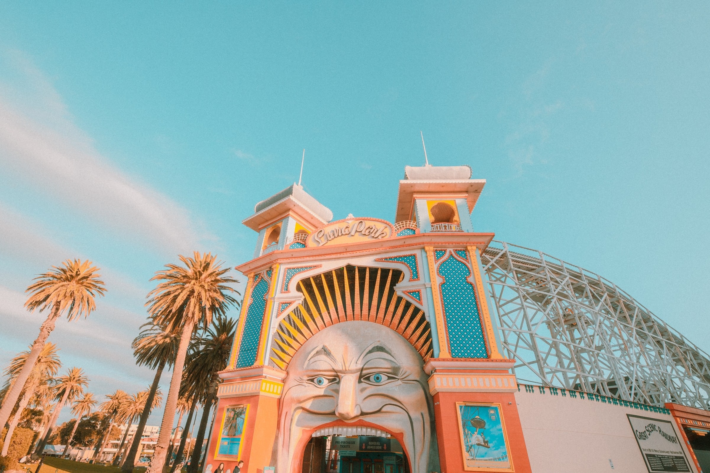 Aus melbourne luna park reki woo unsplash 1