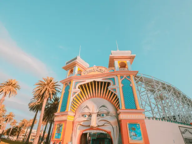 Aus melbourne luna park reki woo unsplash 1