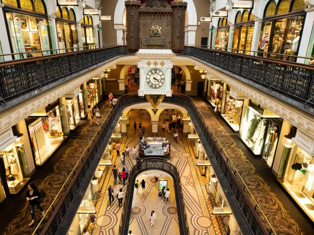 Aus nsw sydney queen victoria building digby cheung unsplash