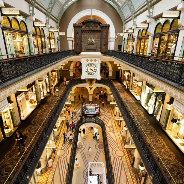 Aus nsw sydney queen victoria building digby cheung unsplash
