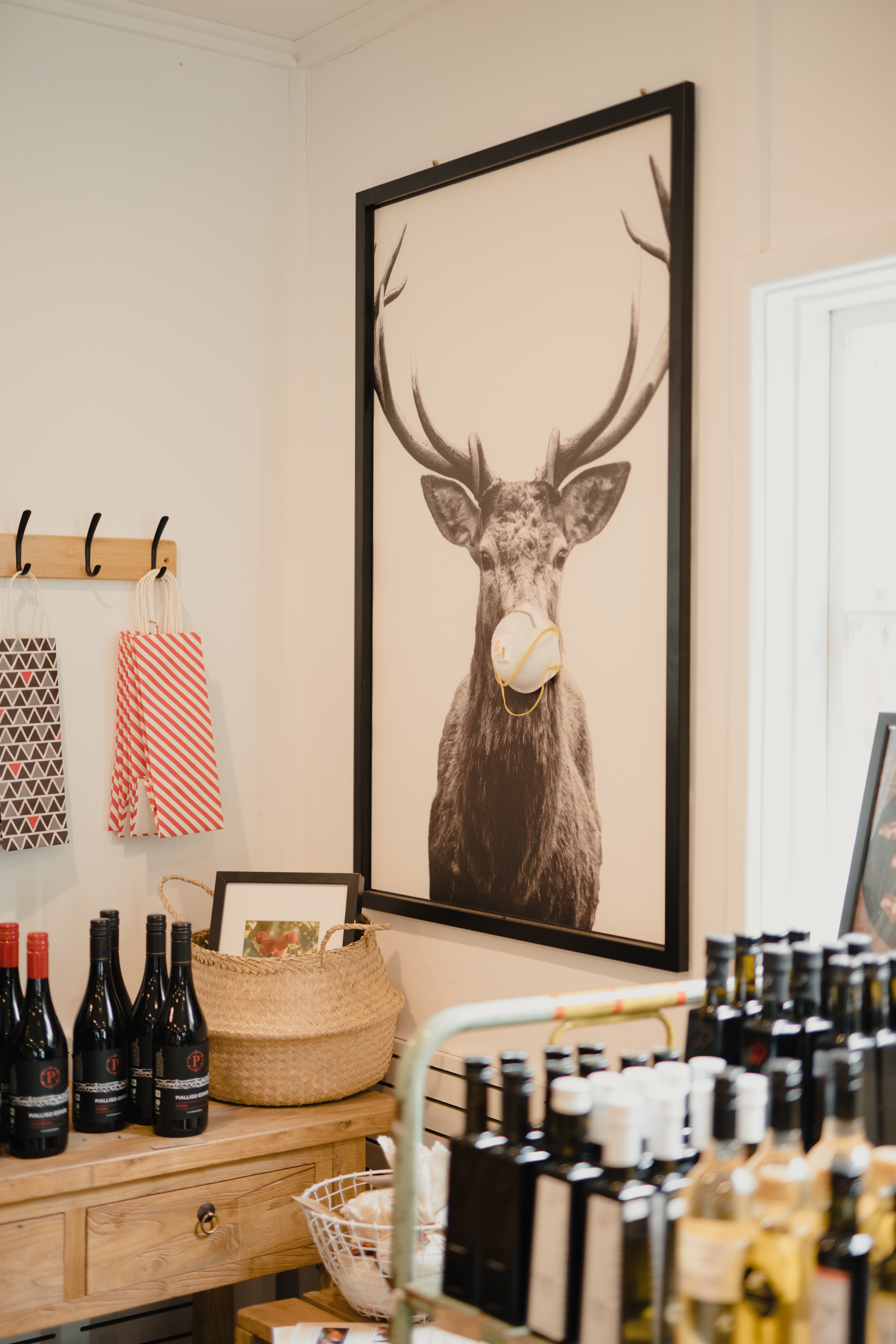 Aus act wine shop1 credit Tourism Australia