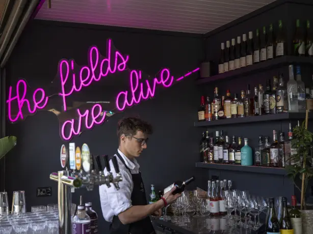 Aus act bar credit Tourism Australia
