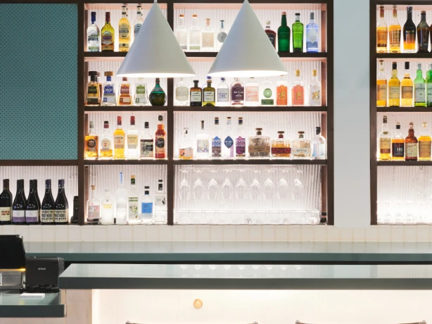 Aus adelaide bar