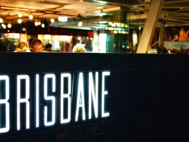 Aus brisbane resturant jesse collins unsplash
