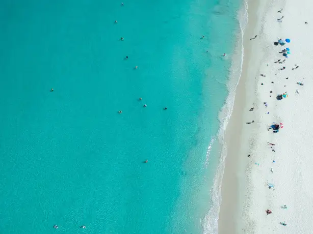 Aus perth fremantle beach harry cunningham unsplash
