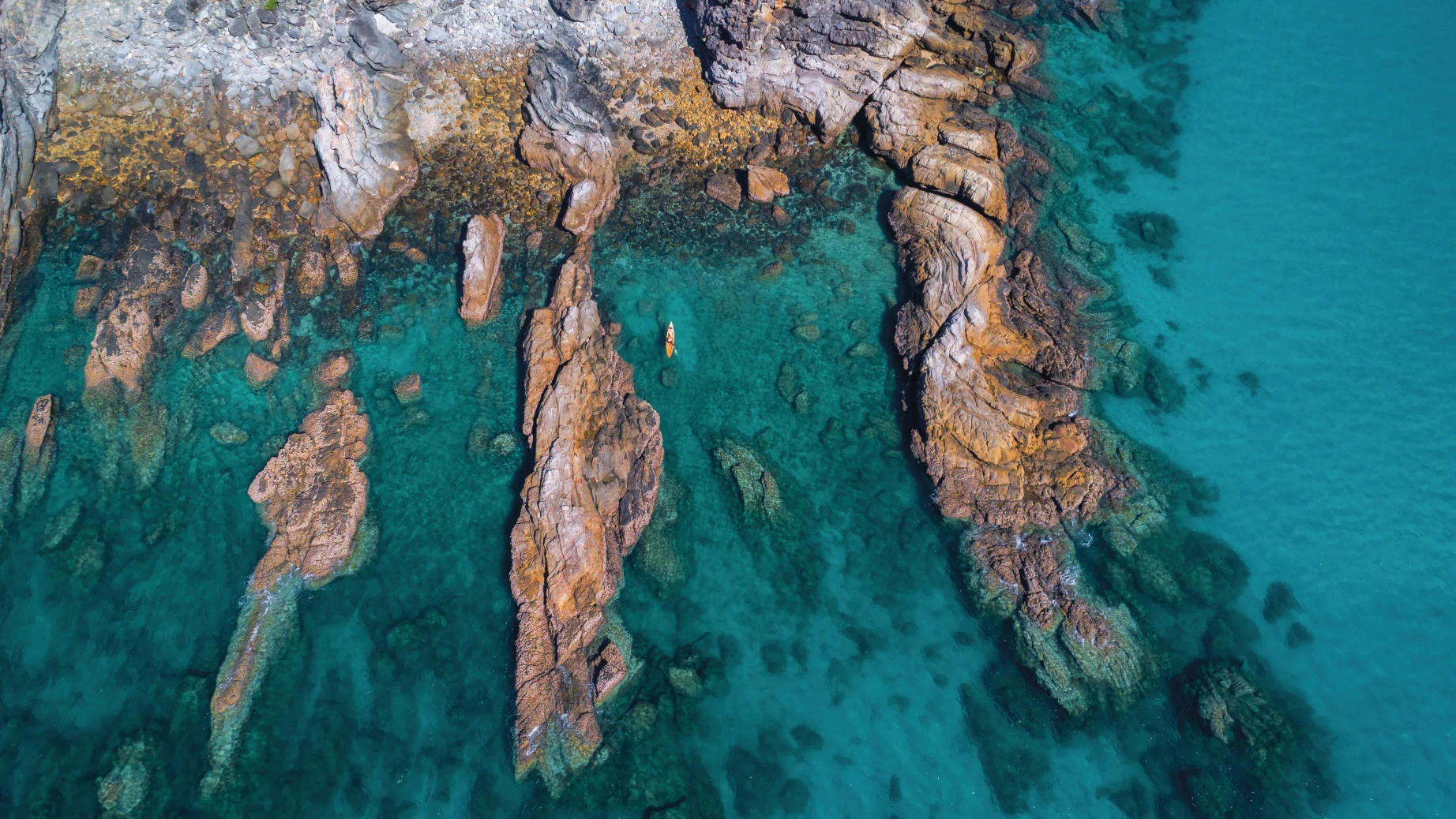 Australia Queensland Great Keppel Island cliffs