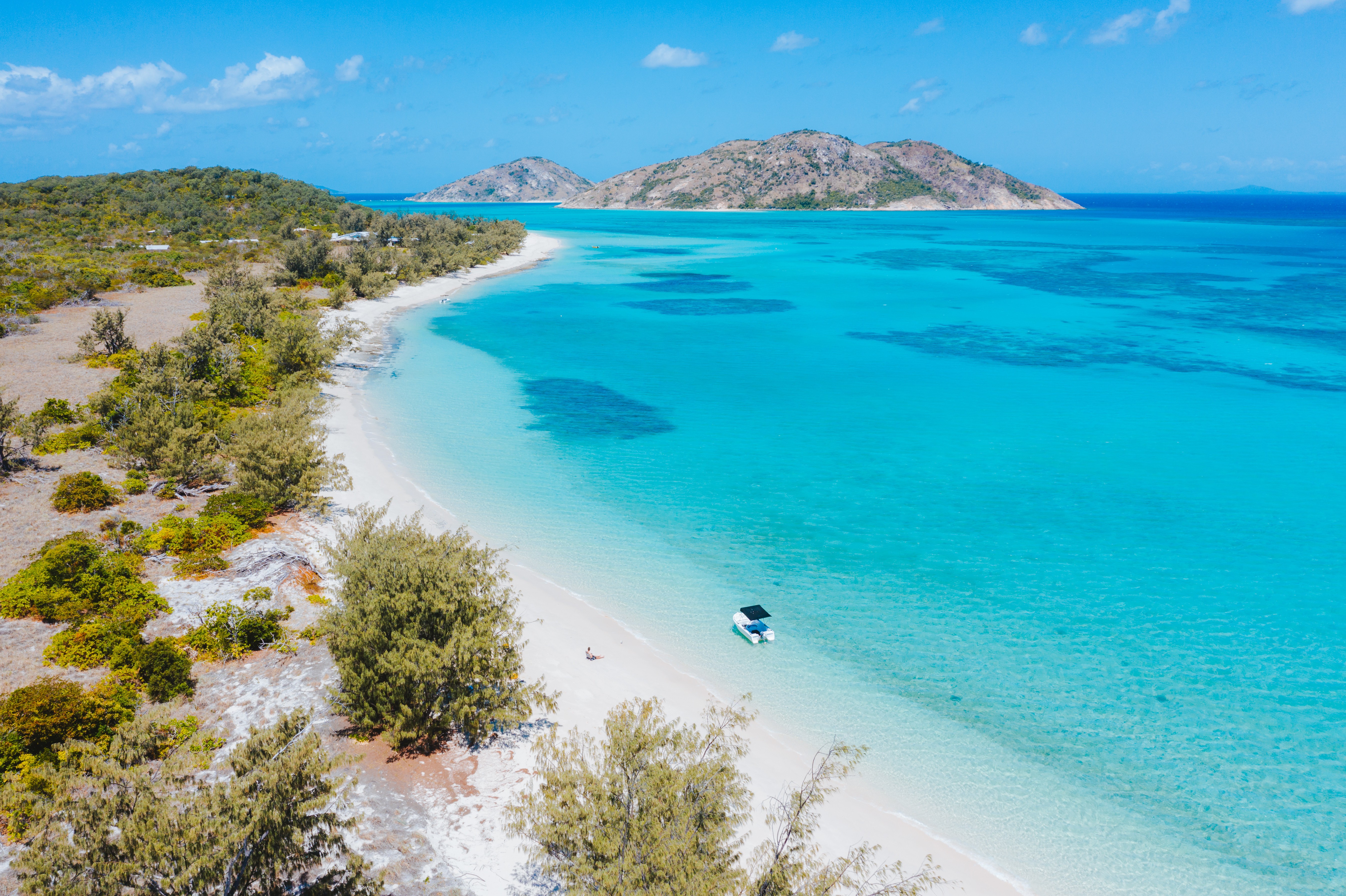 Aus queensland lizard island national park beach credit Tourism and Events Queenslandjpg