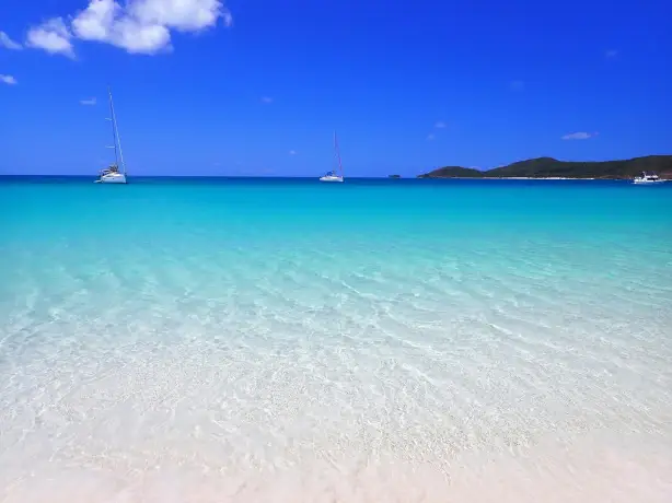 Australien queensland whitsundays whitehaven beach azurblaues meer weißer sandstrand
