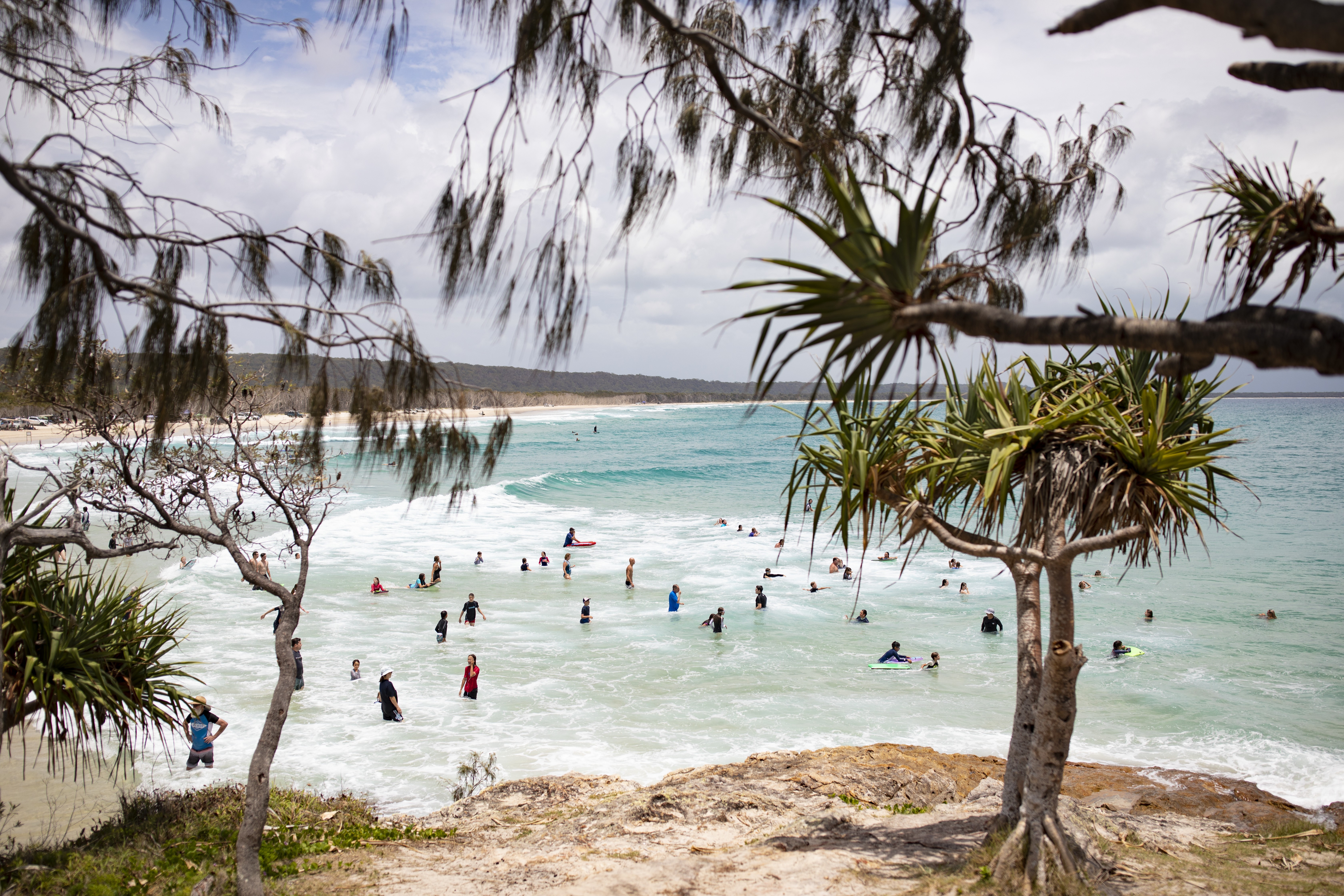 Aus qld brisbane north stradbroke island cylinder beach credit Tourism and Events Queensland 1