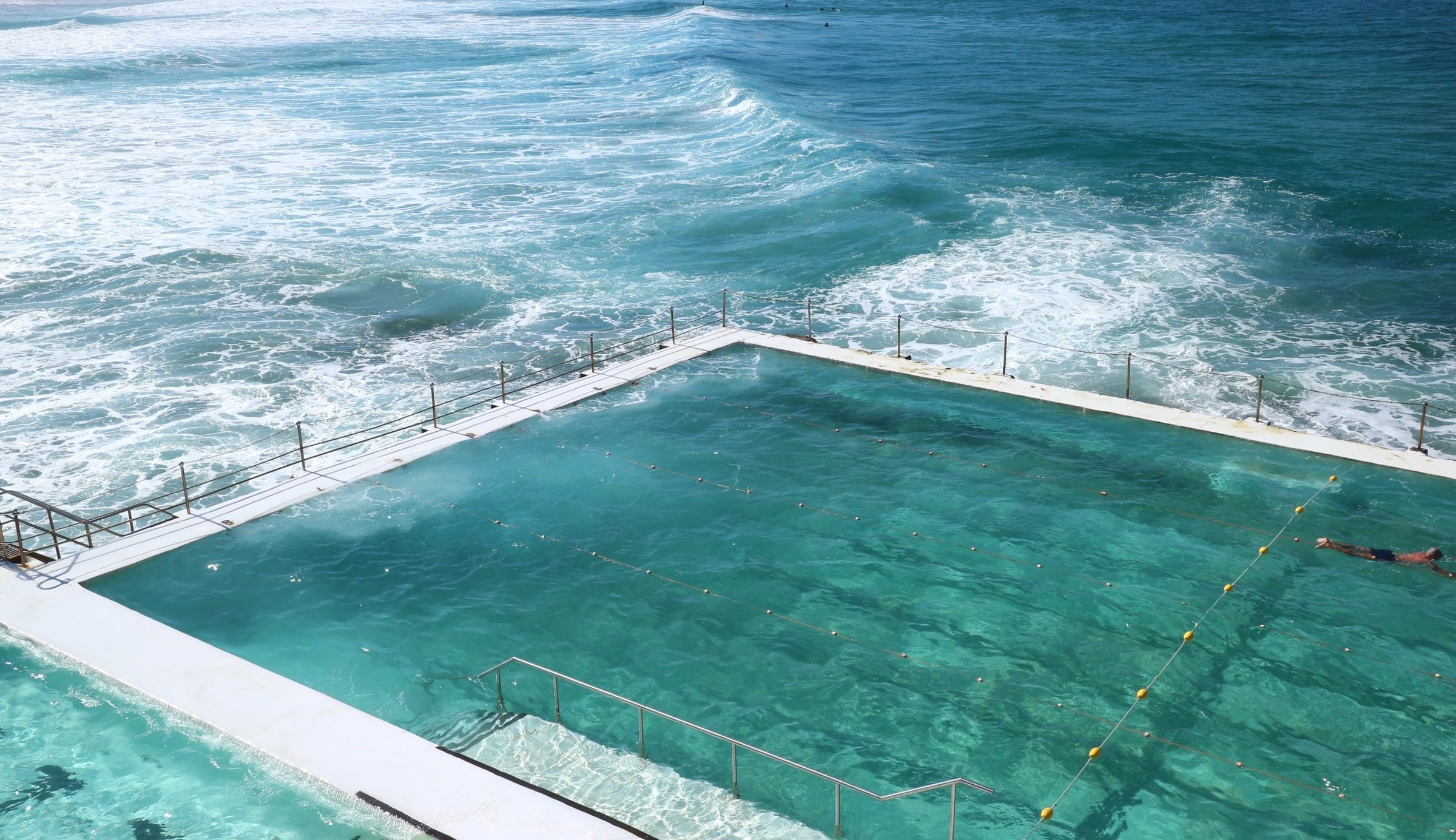 Aus sydney bondi beach