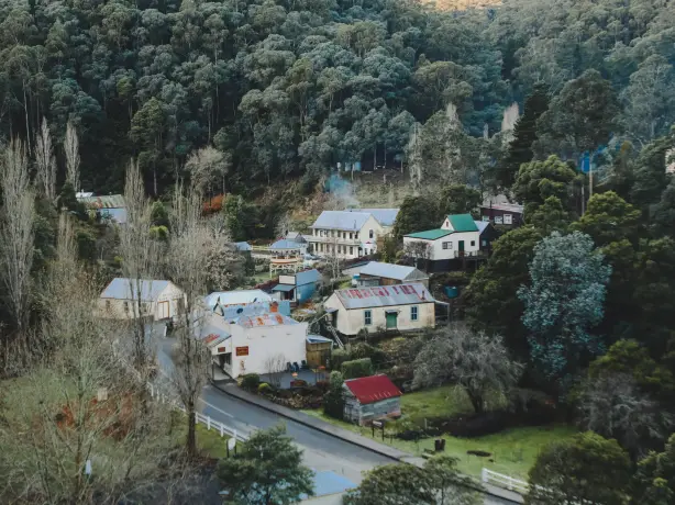 Aus victoria walhalla britt gaiser unsplash