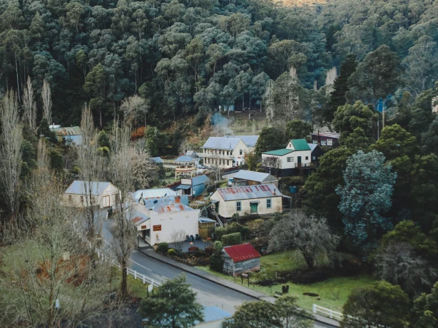 Aus victoria walhalla britt gaiser unsplash