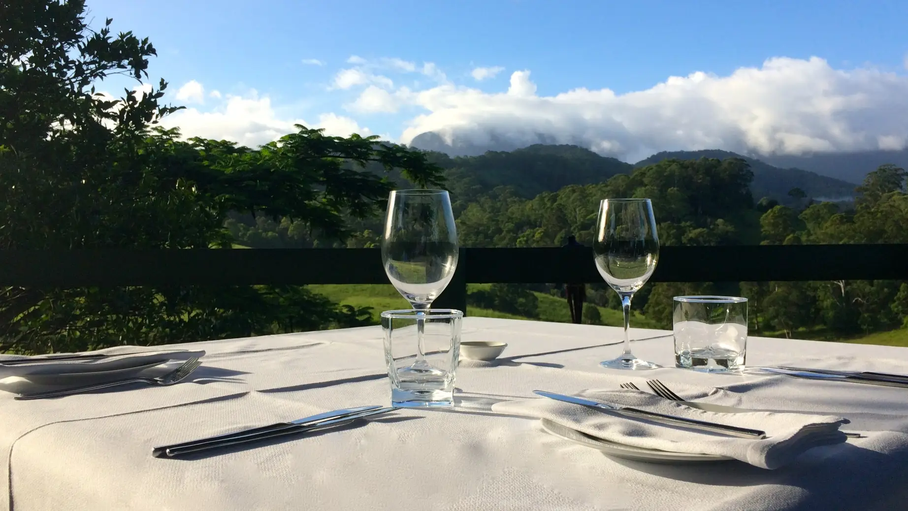 aus pete and craig hillcrest bed breakfast view